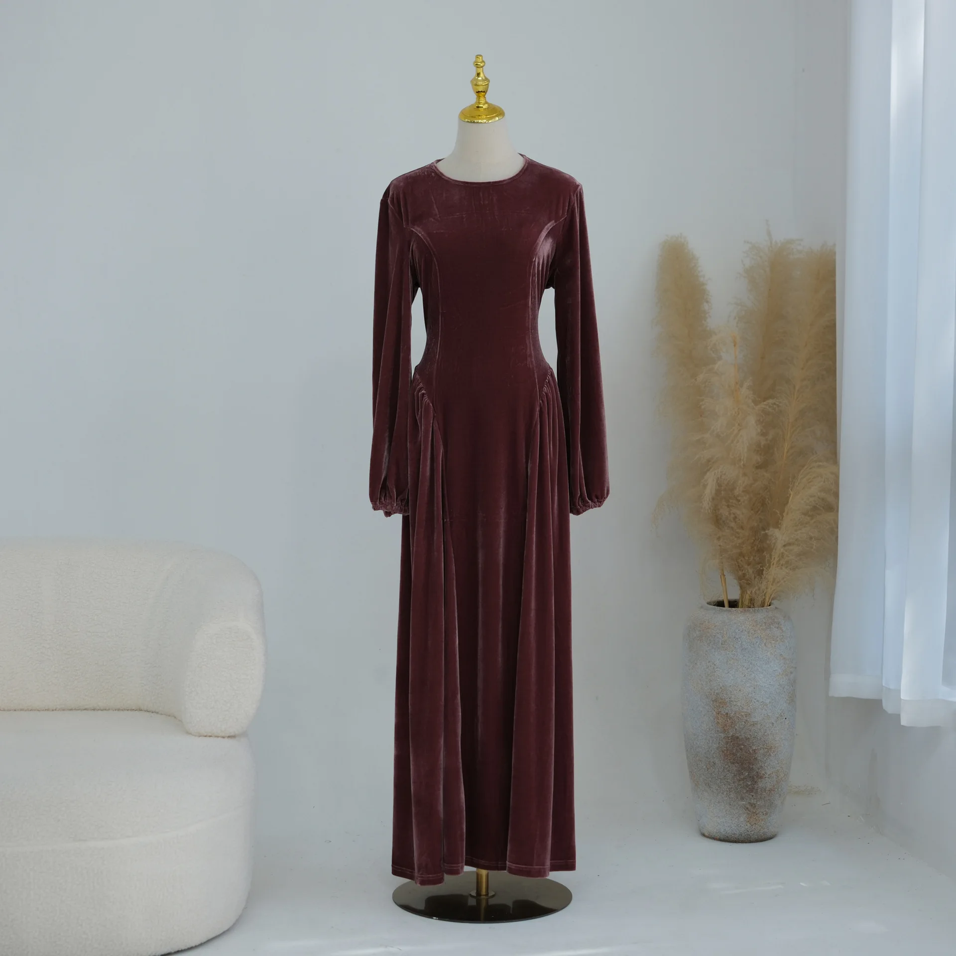 Women Thick Velvet Round Neck Waist Cinched Big Swing Long Dress Elegant Casual Party Maxi Dress Solid Color Arab Islamic Outfit