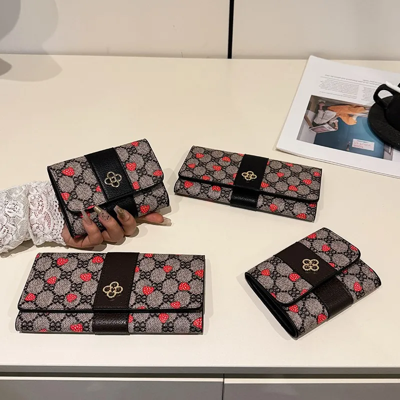 

Women's Portable Wallet Mini Bag, Compact Fashionable Design With Card Holder And Durable Construction