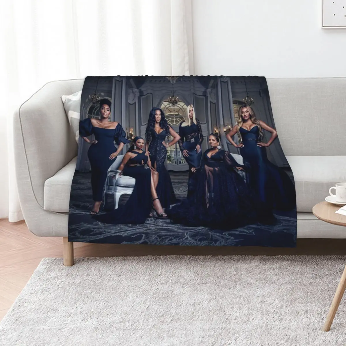 

Real Housewives of Atlanta - Season 12 Cast Throw Blanket Extra Large Throw Hair blankets and throws Warm Blankets