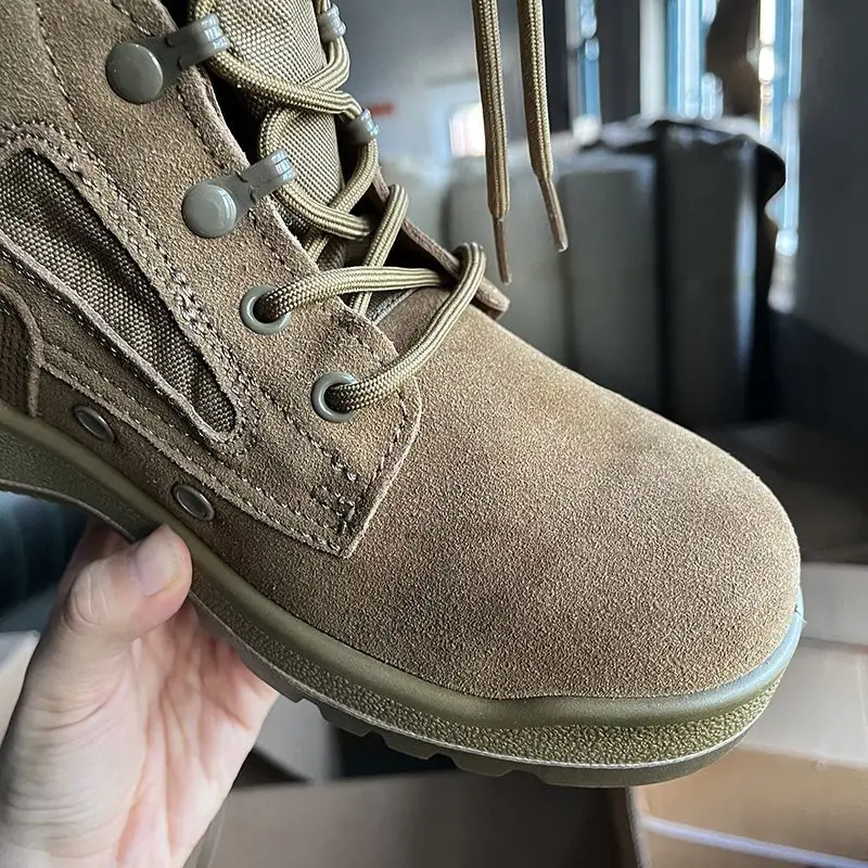 

Hot-selling, wear-resistant, lightweight, high-quality outdoor hiking shoes, walking shoes, and casual shoes. Very good.