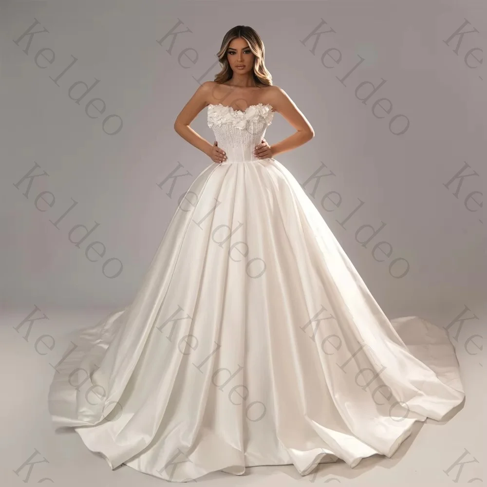 Customized Sweetheart A-line sleeveless Wedding Dresses sexy Beaded Pearls 3D Flower open back floor-Length Open back Bride Gown