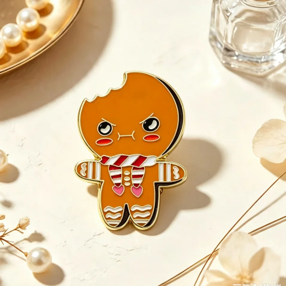 Angry Bitten Gingerbread Man Enamel Lapel Pin Christmas Cookie‑themed Badge Backpack Jacket Decor Holiday Gift