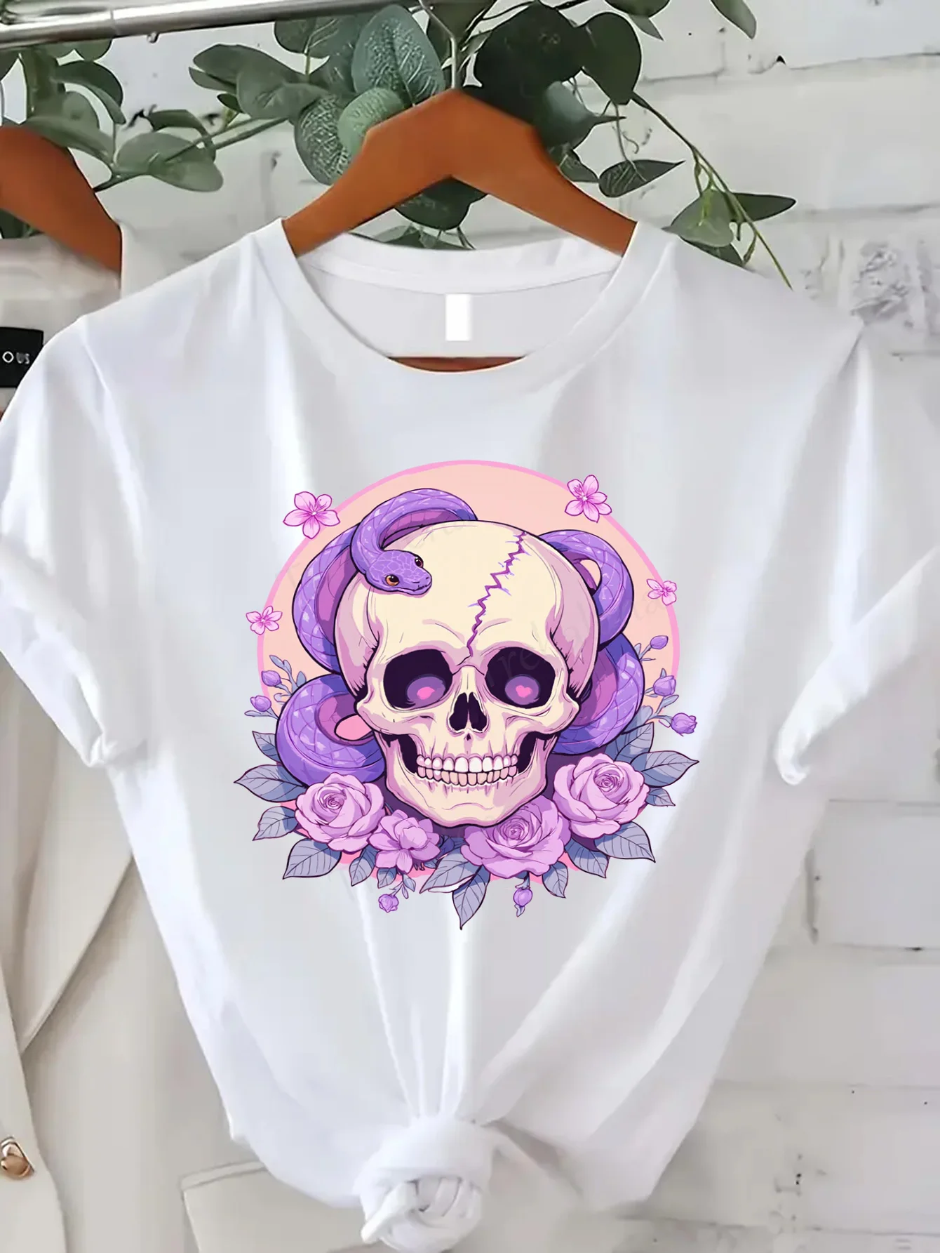 

Plus Size Round Neck T-shirt Purple Snake Skull Rose Print Women's Plus Size T-Shirt Gothic Fashion