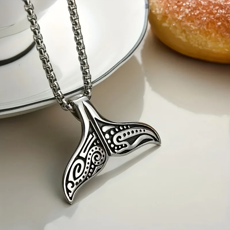 Unique Whale Tail Design Pendant - Add a Stylish Touch to Your Look!