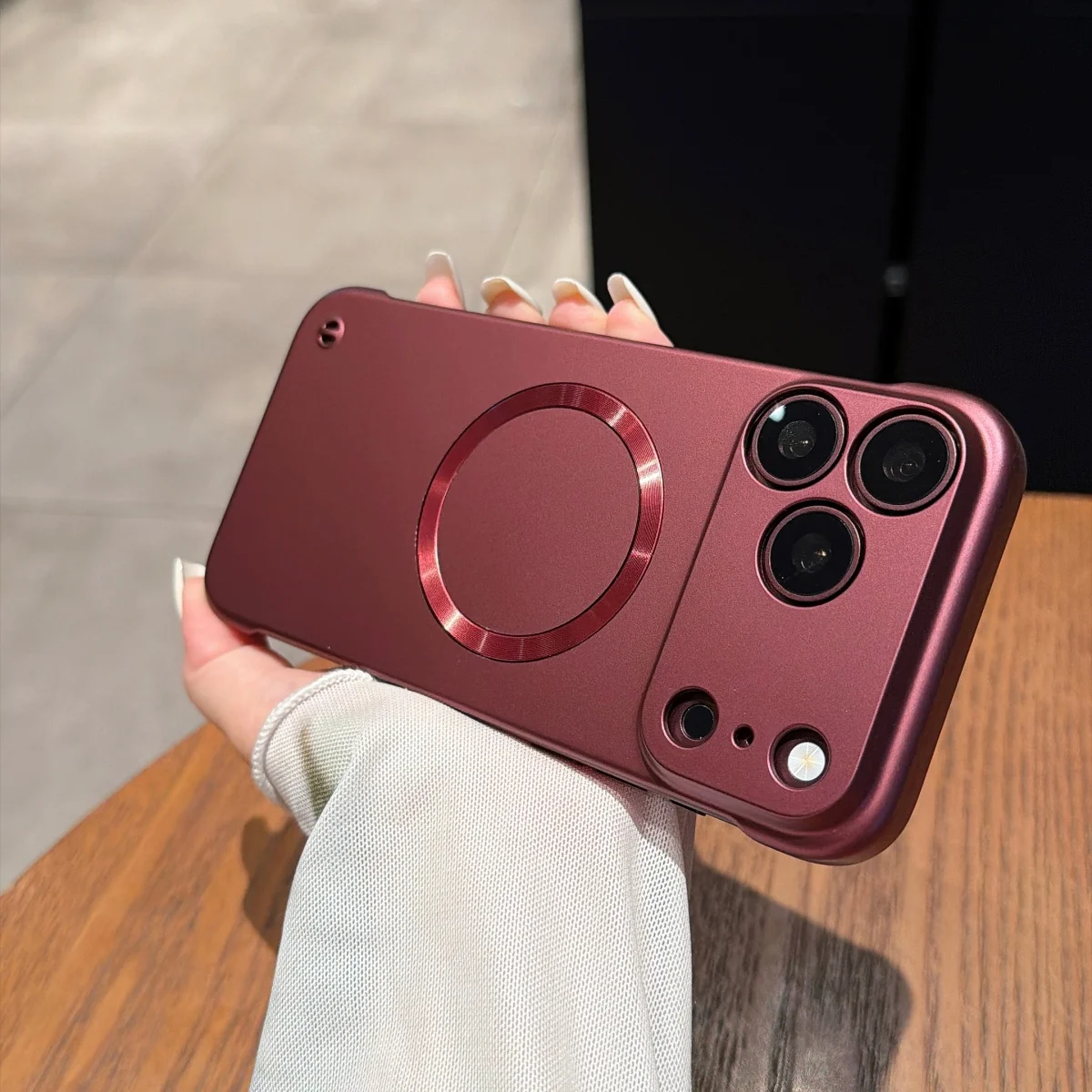 Luxuriöse Matte Rahmenlose Harte Magnetische Handyhülle für iPhone 18 17 16 Pro Max 18Pro für Magsafe Kabelloses Ladegerät Stoßfeste Abdeckung – Detail 19