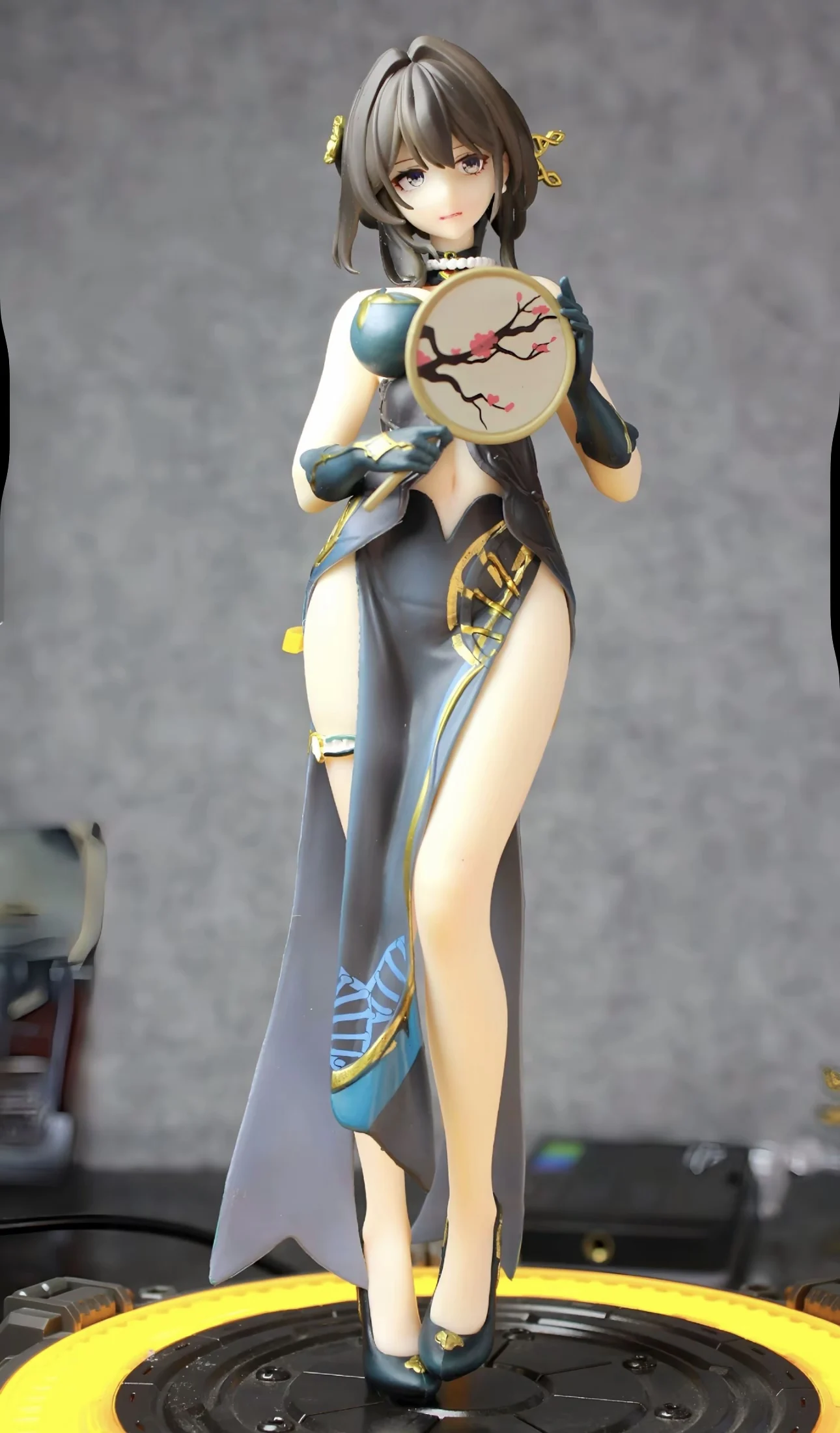 Cheongsam Ruan Mei Beautiful Girl Anime Game Peripheral Models, Trendy Toys, Anime Figurines, Table Decorations, and Birthday
