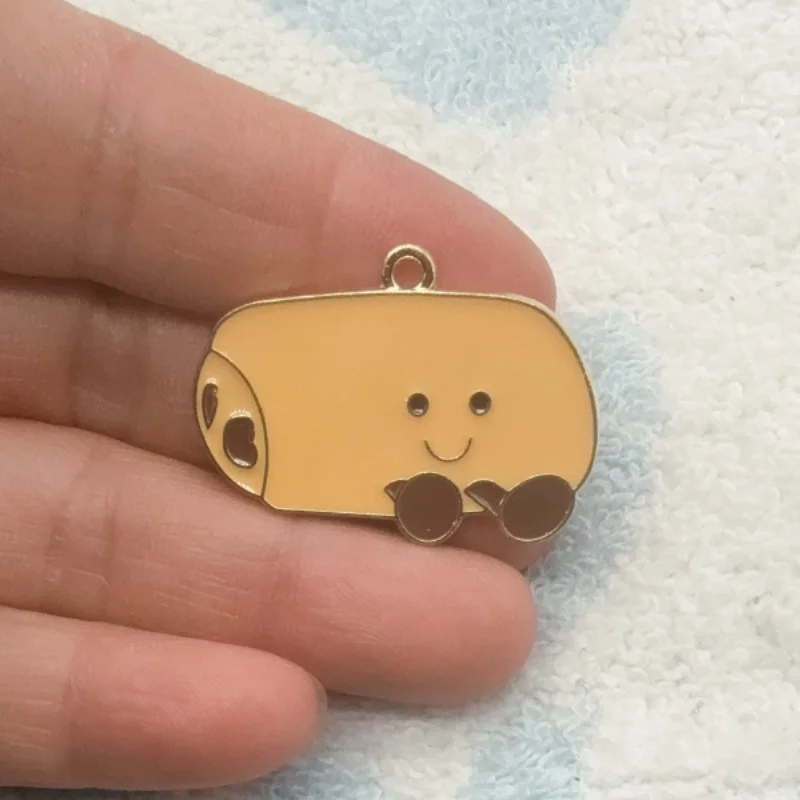 12pcs Drip Oil Alloy DIY Food Emoji Bag Accessories Burger Pizza Beer Bracelet Pendant Keychain Bag Pendant view 4