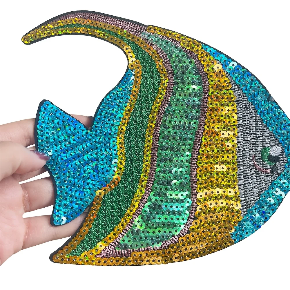 1 Piece Embroidered Shining Sequins Green Fish Fashion Decoration For Clothes Sew On Patch for Clothing DIY
