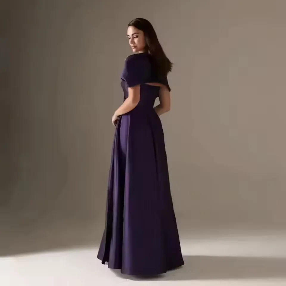 فساتين سهرة رسمية من الساتان الأرجواني مخصصة قبالة الكتف على شكل حرف a مطوي بطول الأرض فستان الحفلات فساتين أم العروس #2