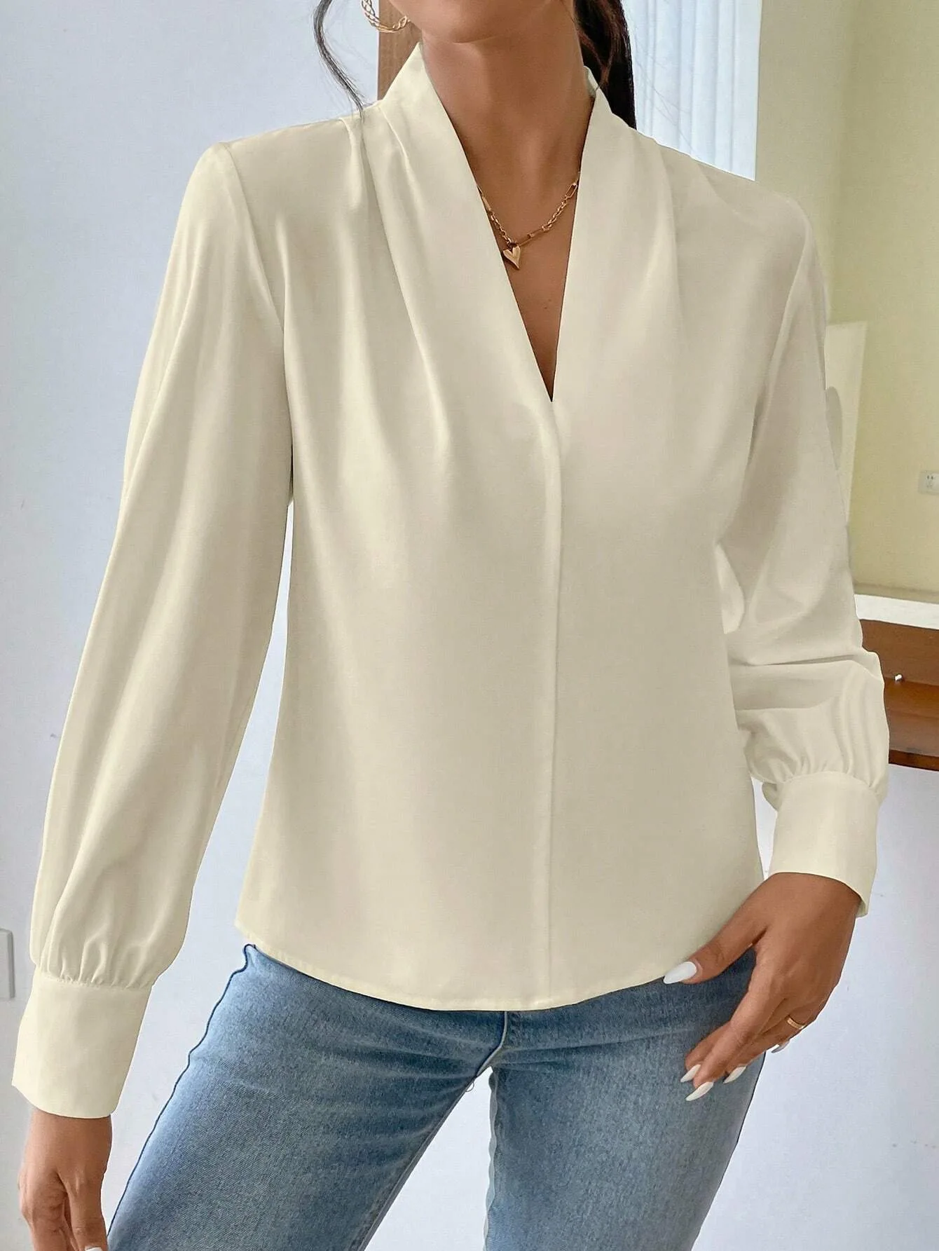 

Spring Long Sleeve V Neck Pullover Shirt Women Elegant British Style Tops Solid Color Comfortable Casual Female Blouse