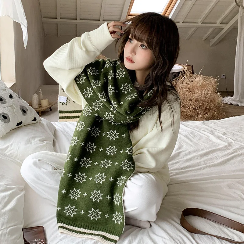 

Fashion Knitted Scarf Small Fragrance College Octagonal Star Korean Ins Fresh Style Versatile Neck Warmer for Autumn Winter Warm