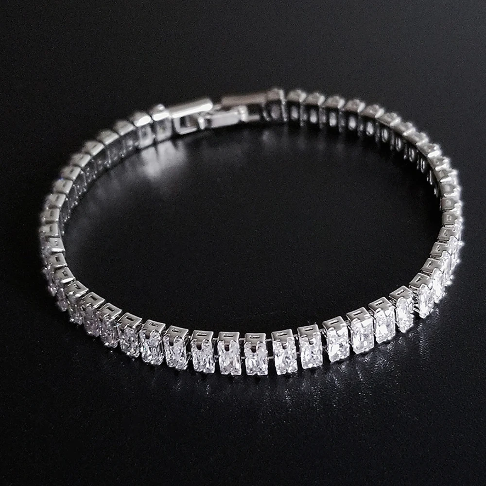 2024 New Luxury Princess Cut 17cm Silver Color on Hand Bracelet Bangle for Women Anniversary Gift Jewelry Wholesale S5776