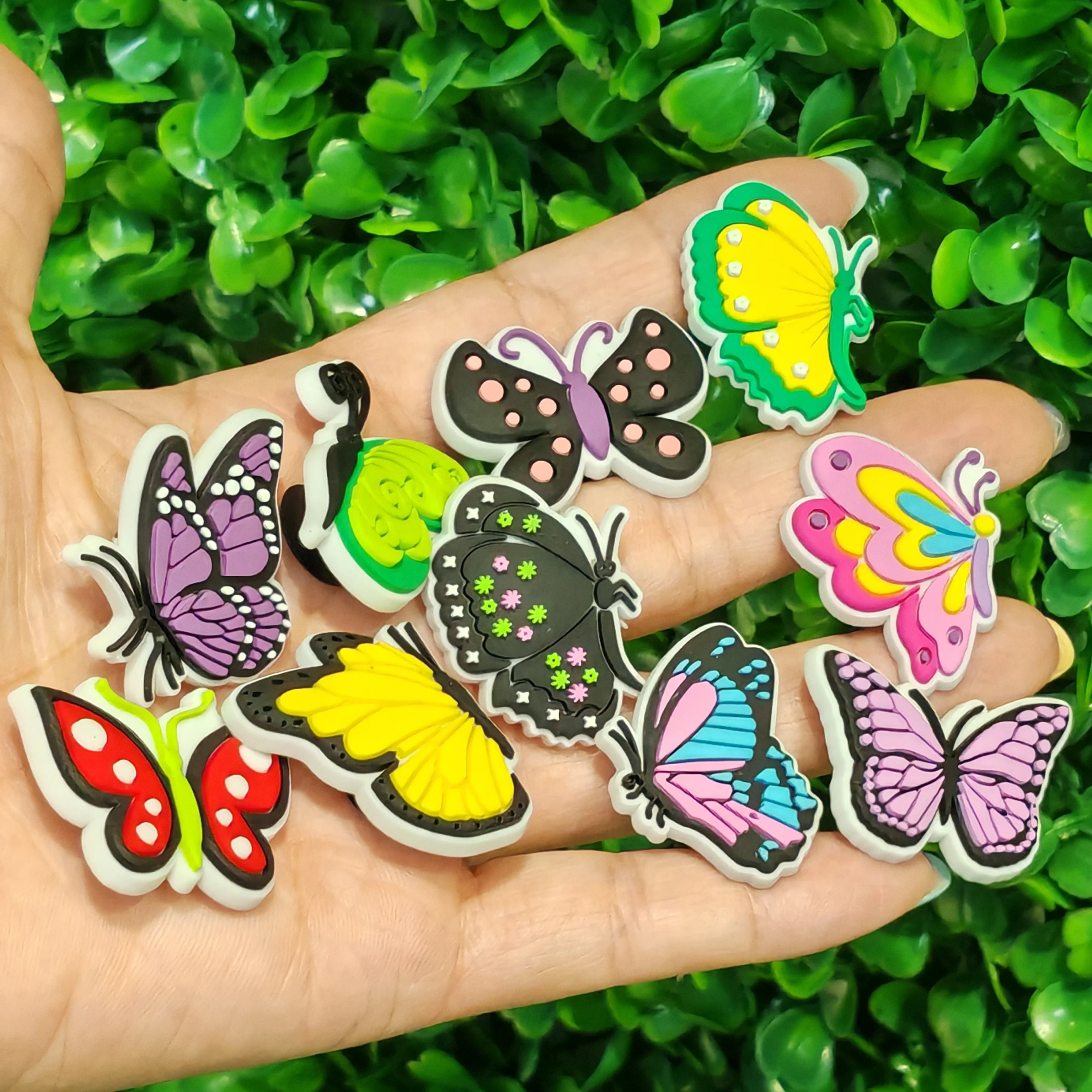 1-19pcs Beautiful Butterfly Shoes Button Charms for Multicolor PVC Sandals Accessories DIY Kids Backpack