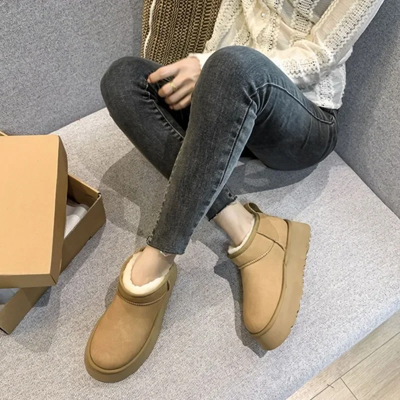 New high-quality men's and women's snow boots with fur integrated insulation and thick bottom cotton shoes with thickened velvet