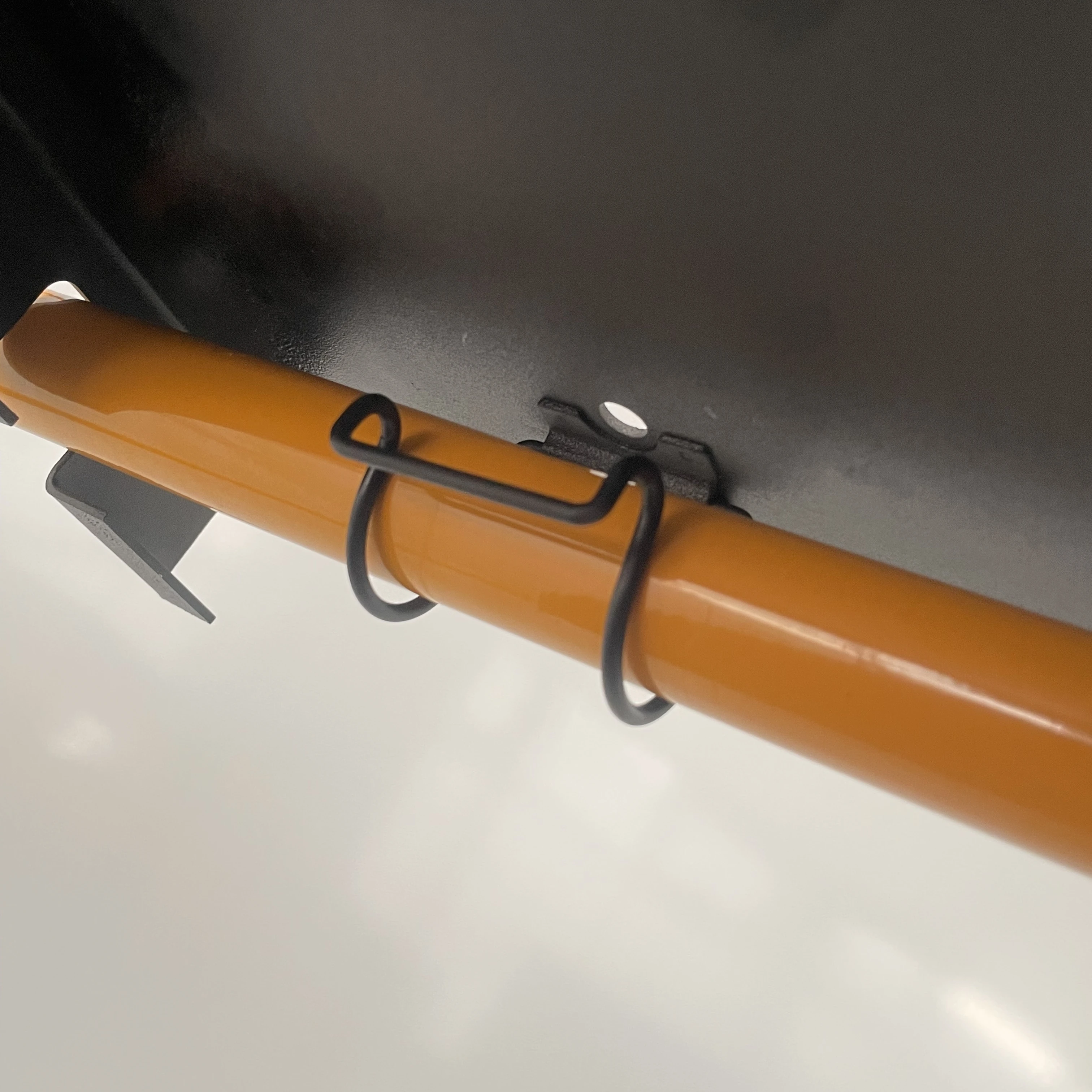 Detachable and Portable Folding Scaffolding - Easy To Set Up and Store