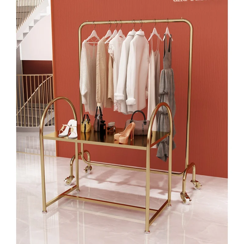 Custom. Custom Kledingstand Gouden Zware Kledingrek Nieuwe Kleding Staat Luxe Kleding Display Rekken