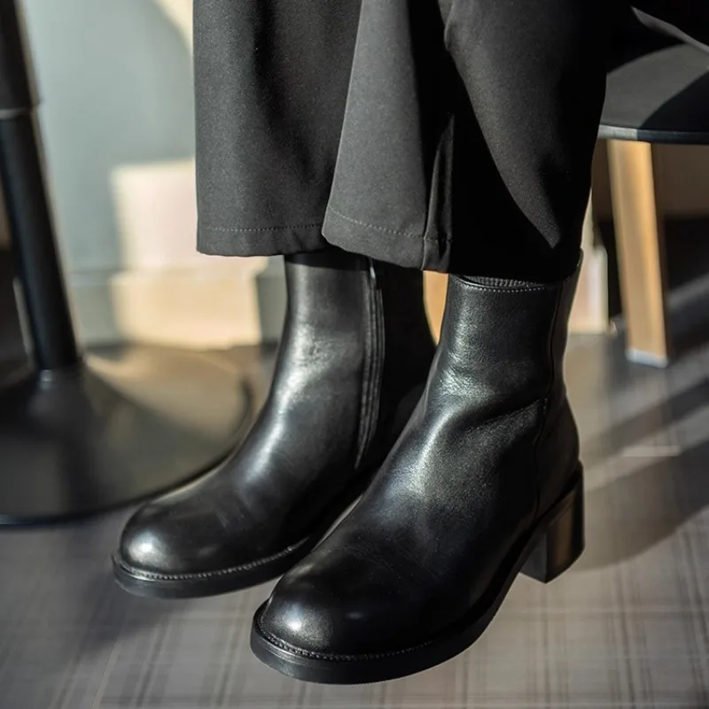 الموضة البريطانية مريحة غسلها جلد البقر حذاء من الجلد حذاء رجالي جلد طبيعي الجانب سستة عالية أعلى تشيلسي الأحذية الجلدية