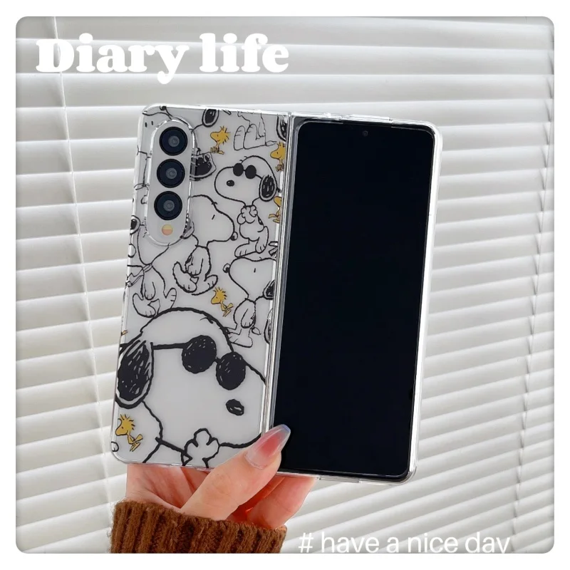 

Cute painting line Funny Snoopy peanut Folding Phone Case For Samsung Z Flip 3 4 5 6 7 ZFold 3 4 5 6 7 Snoopy Anti-Fall cover