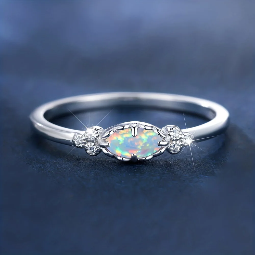 Stylish, romantic and chic Opal women's rings, the perfect piece of jewelry for an engagement or wedding