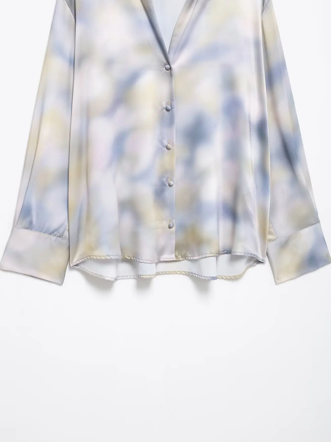 BB6135 25 Spring New Product Women's Tie Dyeing Silk Satin Texture Vertical Fashion Personalized Collar Shirt 6962023