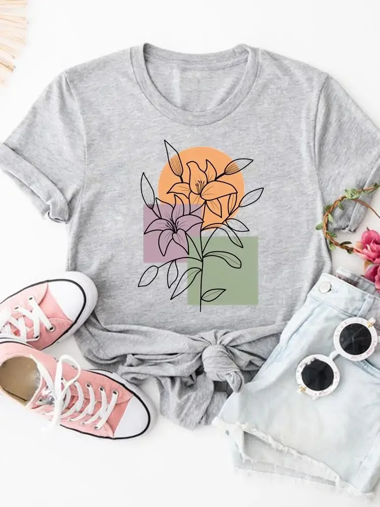 T-shirt imprimé papillon et fleur pour femme, joli haut à la mode, vêtement estival avec image de dessin animé