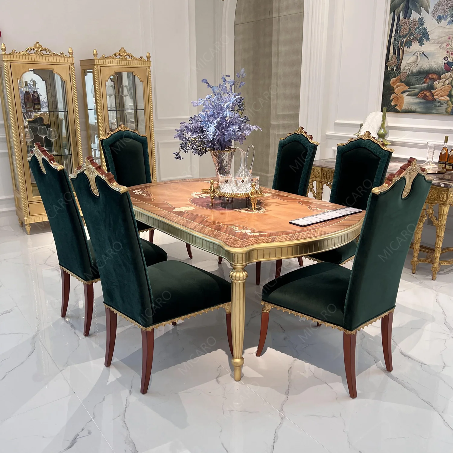 

Luxury Classic Furniture Solid Wood Italy Fabric Chairs Gold Table Dining Room Sets