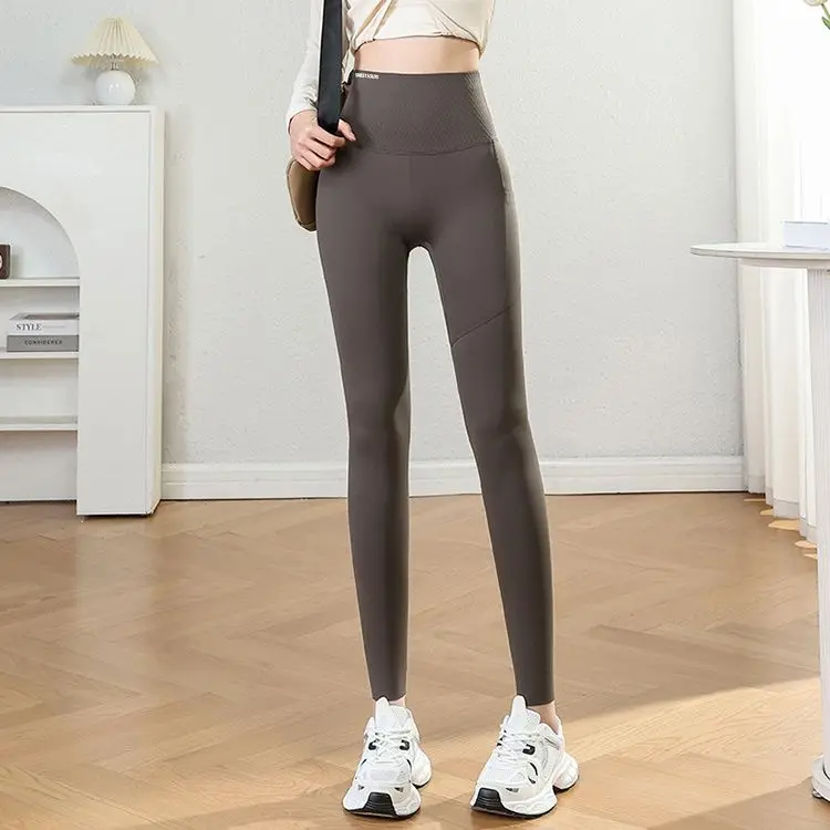 กางเกง Shark ผู้หญิงสวมใส่สไตล์ใหม่ฟิตเนสขี่จักรยานขนาดใหญ่ฐานตุ๊กตาบาร์บี้ Tucks และยกก้น