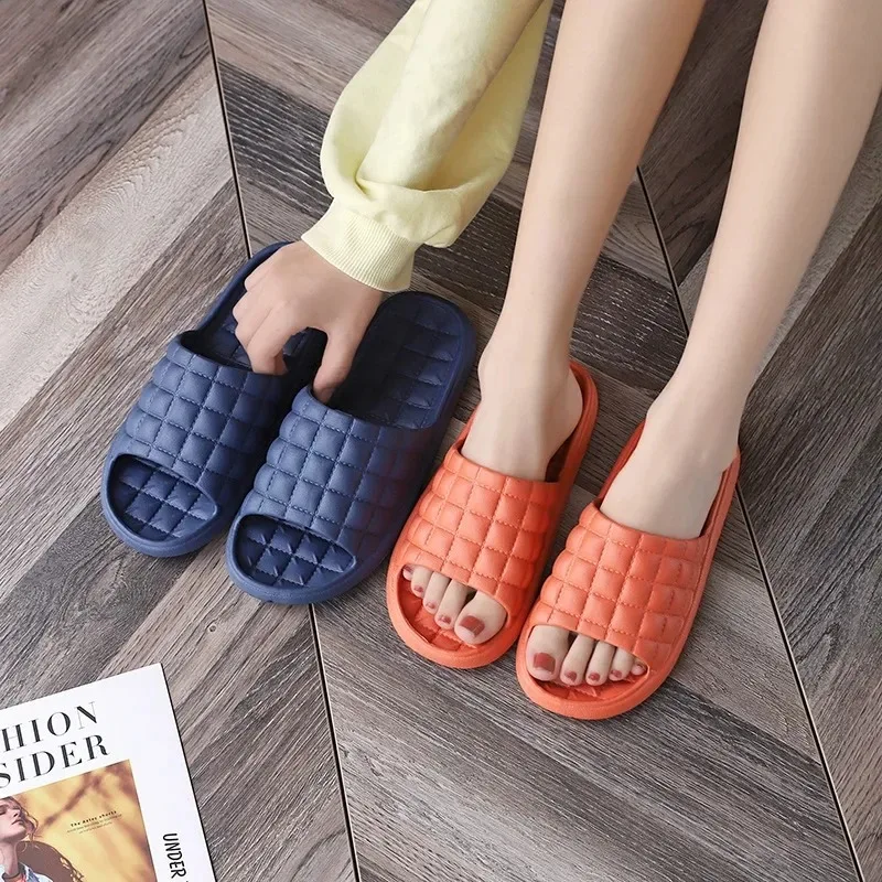 Summer EVA Slippers Women Men Indoor Outdoor Bathroom House Soft Sole Non Slip Shower Sandals Casual Home outdoor beach Slippers