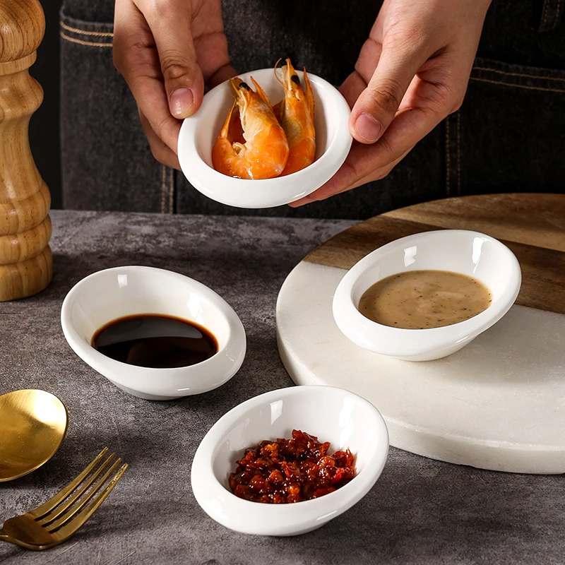 Creative Ceramic Egg Shaped Soy Sauce Seasoning Plate Vinegar Dish Hotel Restaurant Elliptical Dip Dish Personalized Tableware