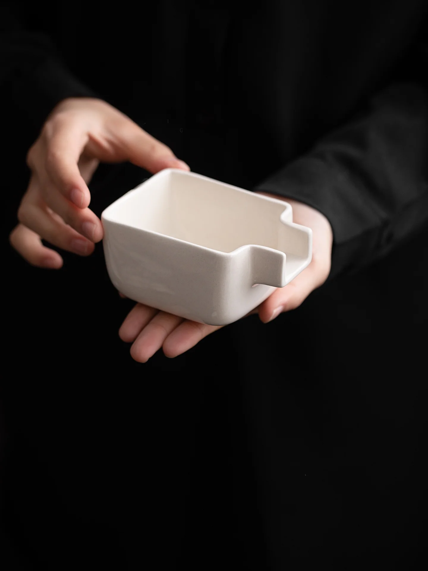 

Подставка для сигар GunTang Cerc Atray: модная, простая, компактная, креативный подарок, предмет домашнего обихода Jingui