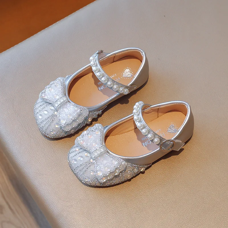 Petites chaussures de princesse en cuir pour filles, chaussures pour enfants, chaussures de bébé en cristal brillant, printemps et automne, nouveau, 2022