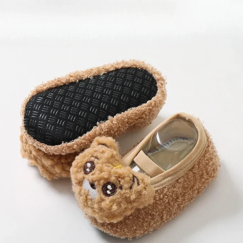 24 Autumn Winter Cartoon Baby Prewalker Socks Antiskid Children Indoor Slipper Socks Soft-soled Infant Cute First Walkers Shoes