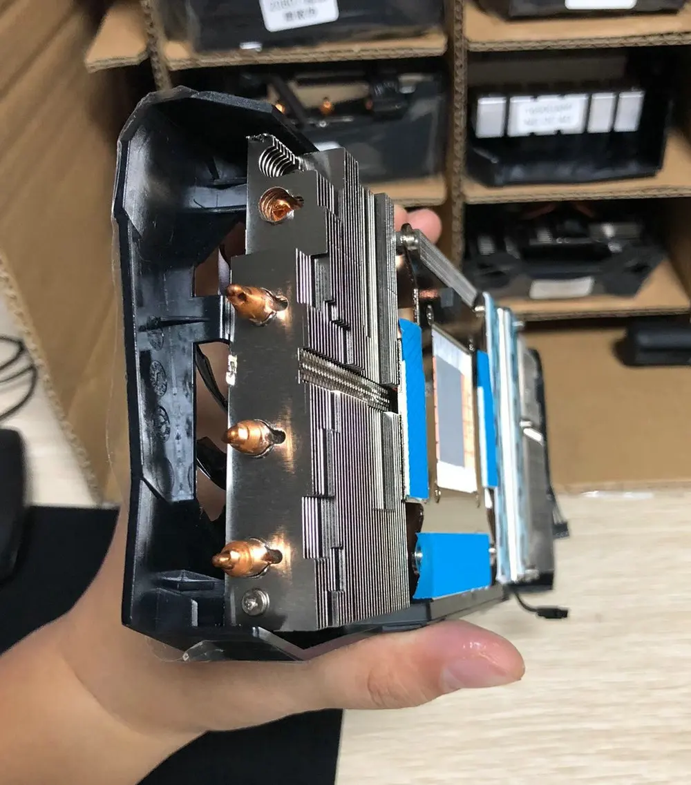 Новый радиатор-кулер для видеокарты Gigabyte RTX 2080 RTX 2080S WF3