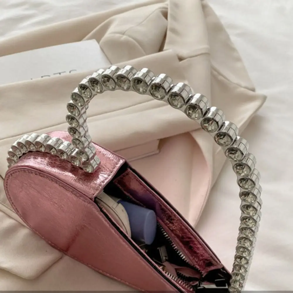 Rhinestone Evening Banquet Bag Wrist Bag Large Capacity Love Shape Handbag Messenger Purse Metal Handle Ladies Clutch Bag
