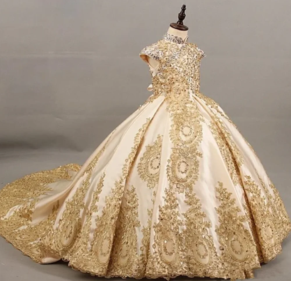 

Golden Beads Flower Girl Dresses For Wedding Fashionable Pageant Gown Sleeveless lace Appliques Holy Communion Dresses for girl