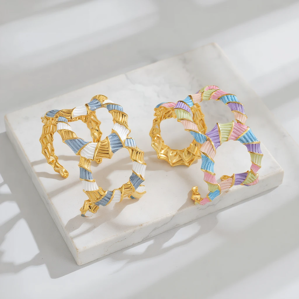 

Colorful Enamel Vintage Hollow Bamboo Open Bracelet with No Fading Ins Fashionable Design Titanium Steel Bracelet for Woman Gift