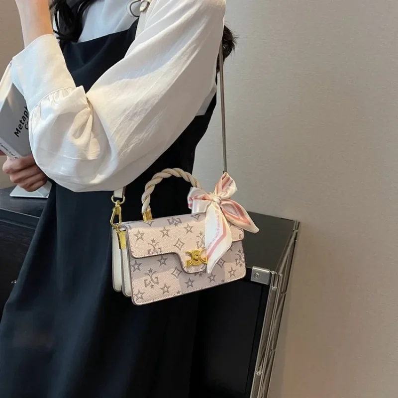 

Stylish Practical Diaper Bag Tote Parenting Daily Work Meeting Exquisite Timeless Charming Dainty Elegant Organized Versatile