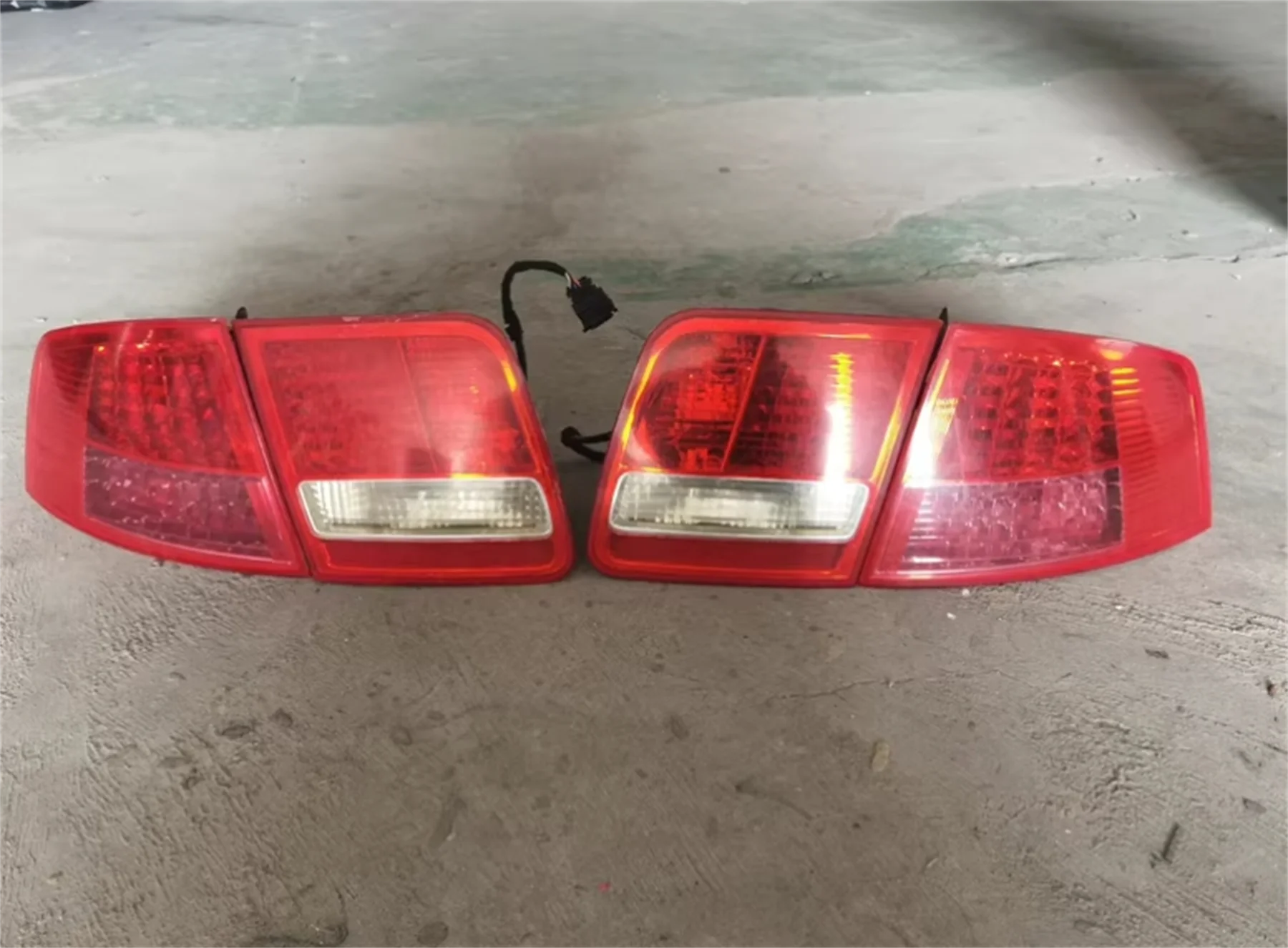 아우디 A8 D3용 자동차 테일 라이트 4개, 후미등 브레이크 주행 후진등 방향지시등