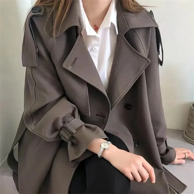 

2023 Autumn New Korean Version Temperament Loose Outside Wear Commuter Goddess Fan Thin Trench Coat Solid Color Single Breasted