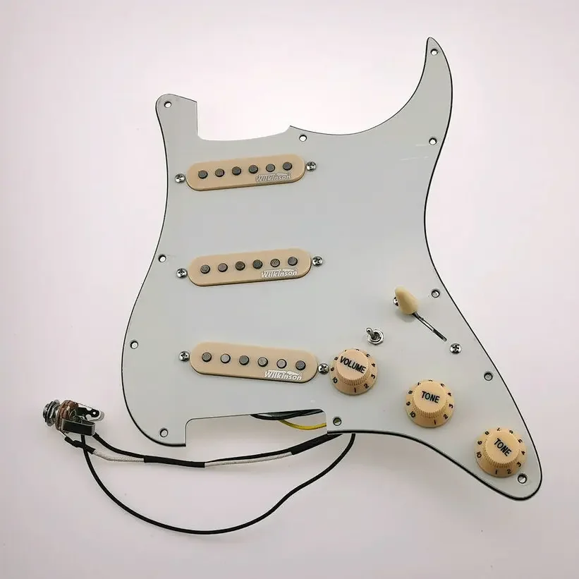 pickguard-a-7-vie-completamente-equipaggiato-con-pickup-per-chitarra-wilkinson-wvs-60's-alnico5-sss-single-coil-e-cablaggio-1-set