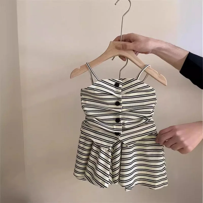 

ZLYM-Girls' Casual Outfit Summer New Design Sense Pleated Striped Camisole Top and Shorts Two-Piece Set