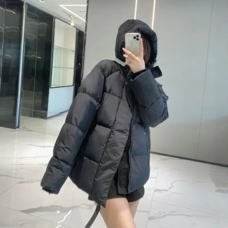 Cana*a Go*se Solid Color Windproof Crop Puffer Jacket Winter Thick Short Style 90% White Goose Down Jacket Womans Fashion Coats