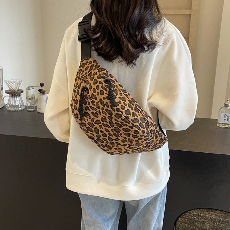 Fashion Leopard Print Waist Bag Street Trend Fanny Pack Woman Chest Pack Canvas Belt Bag Female Designer Shoulder Crossbody Bags image 3