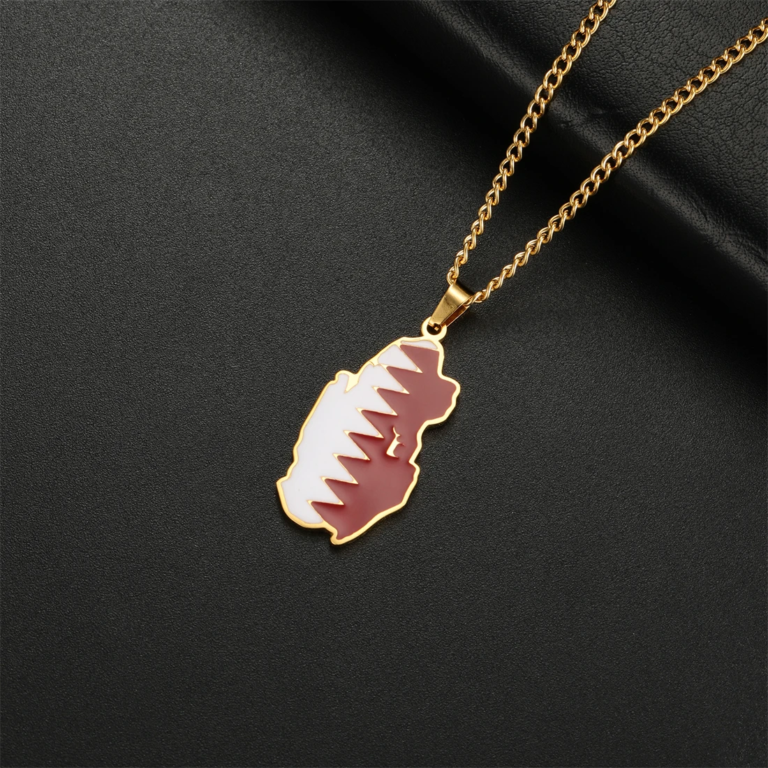 EUEAVAN Drip Oil Qatar Map Necklace For Women Men Stainless Steel Qatari Country Flag Pendant Chain Patriotic Jewelry Wholesale