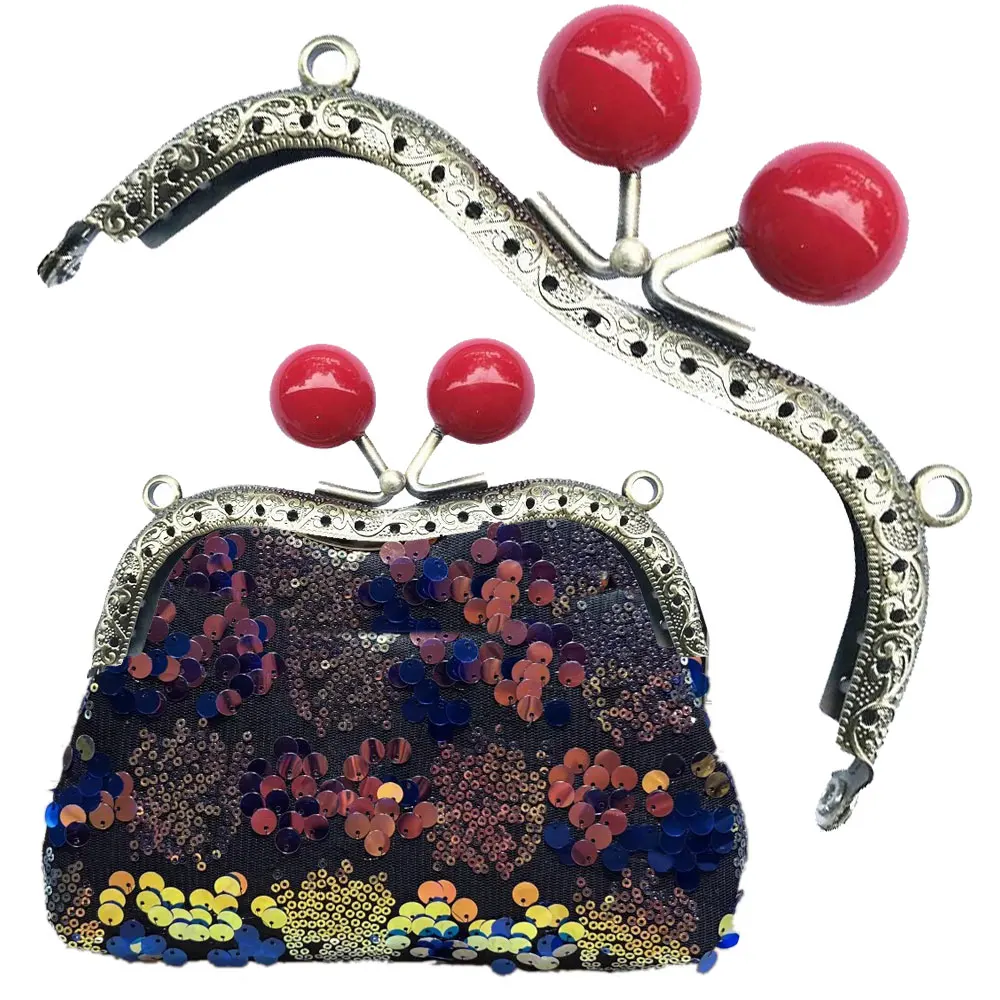 

10PCS 11cm Metal Bags Handle Embossed Purse Frame Handbag Kiss Clasp Wallet Clourse Clips DIY Sewing Brackets Bag Accessories