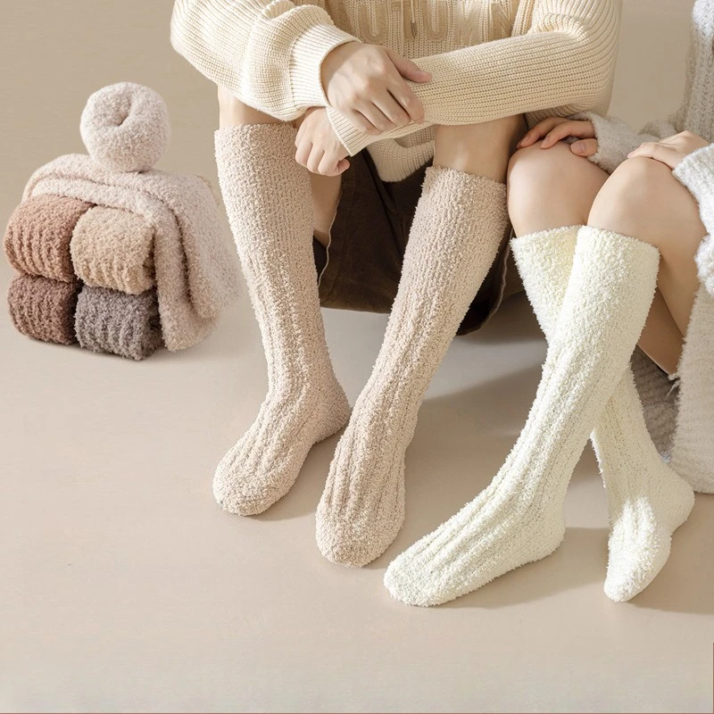 

1 Pair Stockings Fleece-Lined High Socks Couples Winter Warm Homewear Thick Calf-Length Floor Cozy Socks Ladies Long Knee-socks