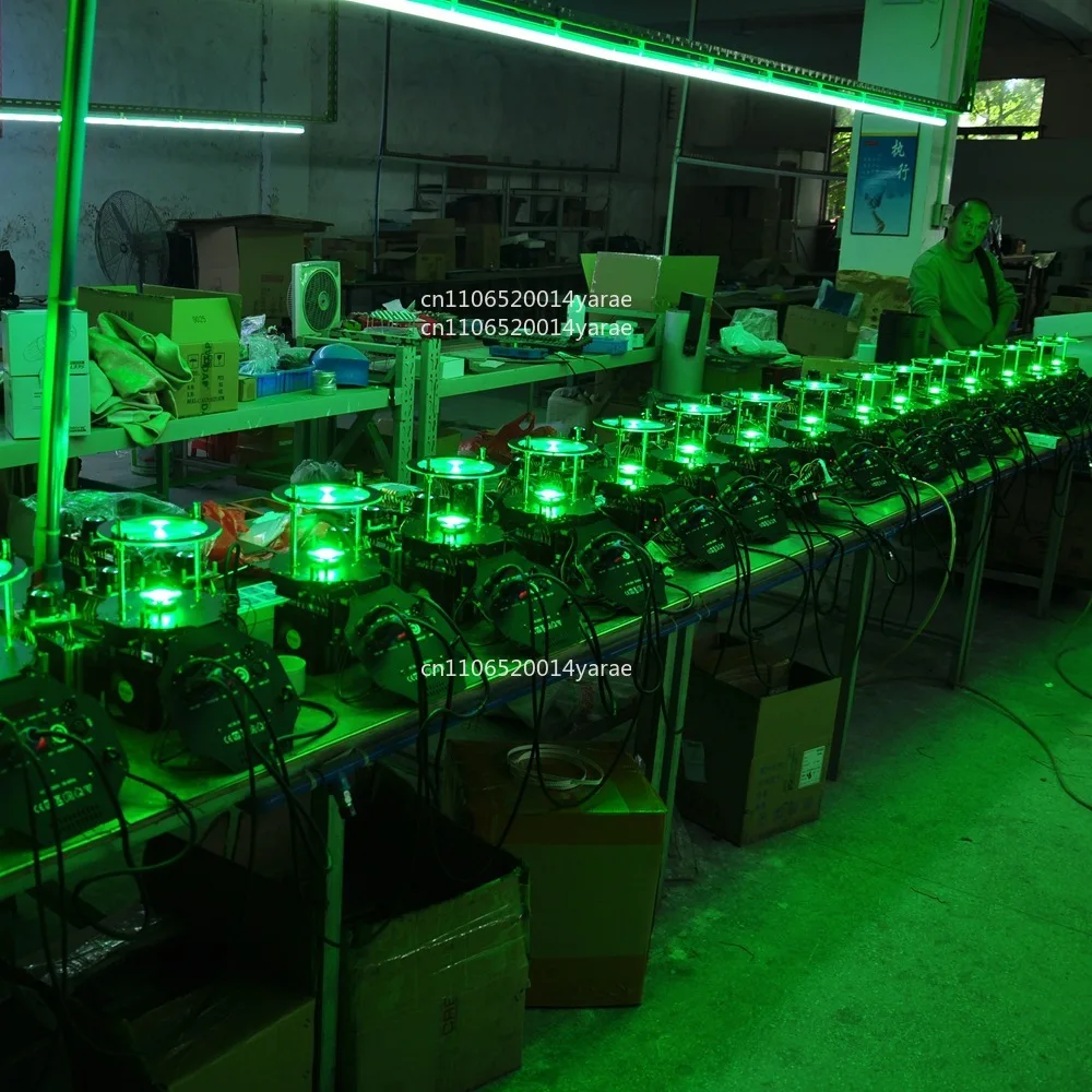 LED التركيز Pa ضوء 200 واط RGBW مختلط اللون Tianxin COB ضوء حبة يلقي غلاف من الألومنيوم ضوء المرحلة الصامتة