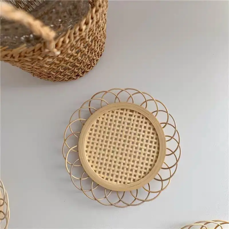 Homestay Durable Versatile Elegant Top-rated Decorative In Demand Handwoven Bamboo Cup Mats Coffee Shop Decor Coffee Shop