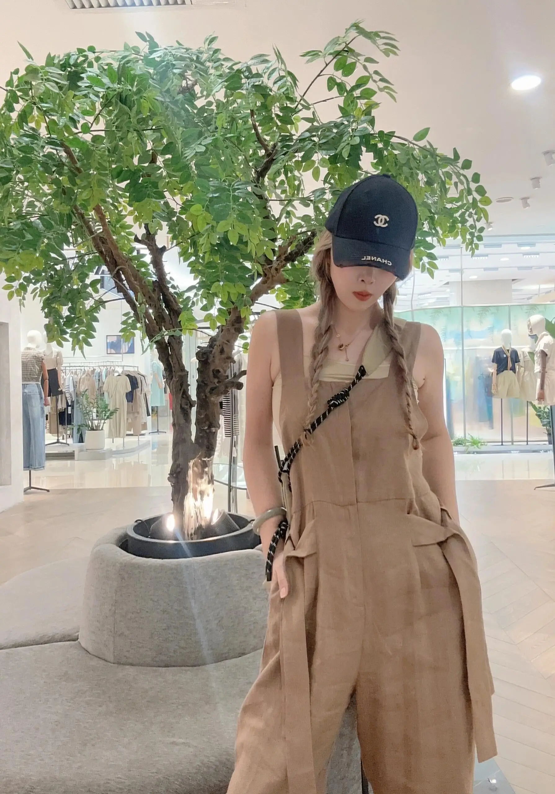 

Retro Anti-Aging Utili Sle ter Onesie Loose Wide Leg Strap Design Long Pants Women's Faion Fall 2024 Cotton Blend Fa...