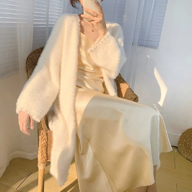 Female Pearls Beading Sweater Coat Knitted Mohair Oversized Cardigan Autumn Loose Mink Cashmere Jacket Furry Tops Mujer Sueter